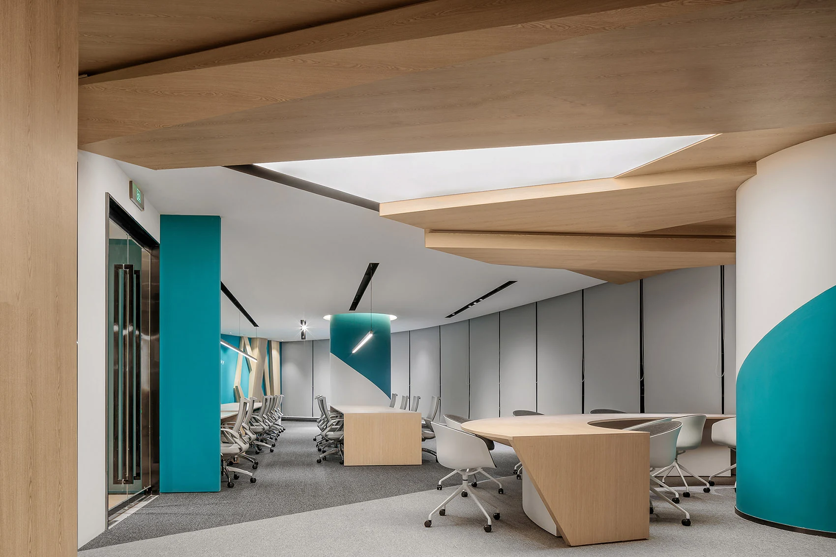 Expect Technology Workplace — Wuhan workplace interior, view 3
