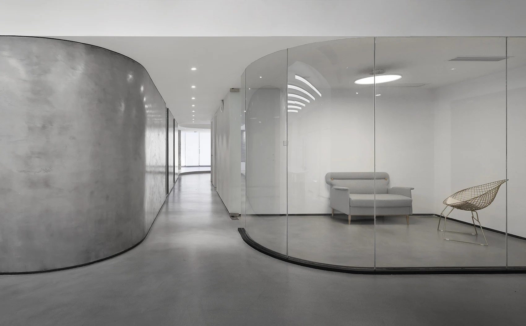 Sanqian Fashion Office — Nanjing workplace interior, view 4